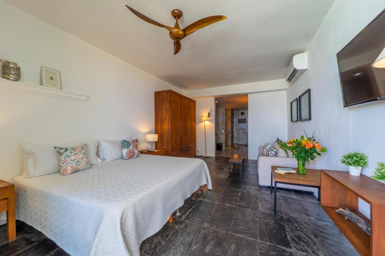 Suites at Sapphire Ocean Club Puerto Vallarta Extérieur photo